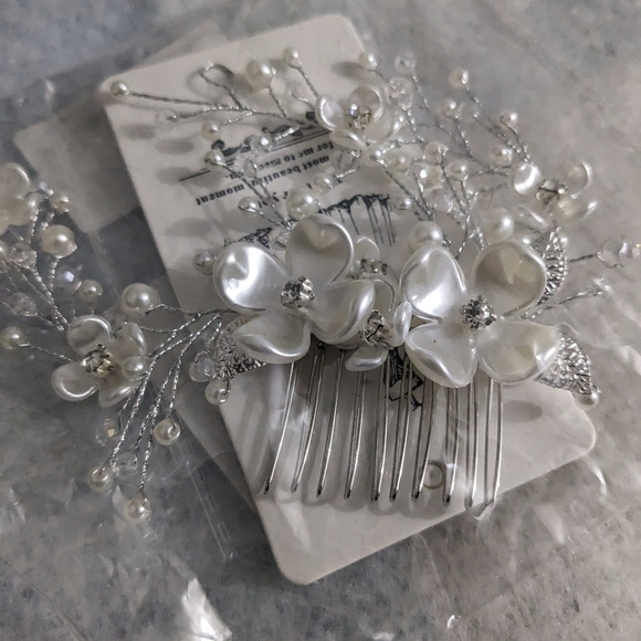 Bridal Hair Clip/Comb. White. NWT - Picture 3 of 6